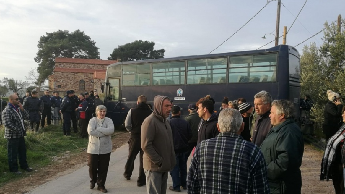 Χίος: Σταμάτησαν οι εργασίες εγκατάστασης οικίσκων στον καταυλισμό της ΒΙΑΛ